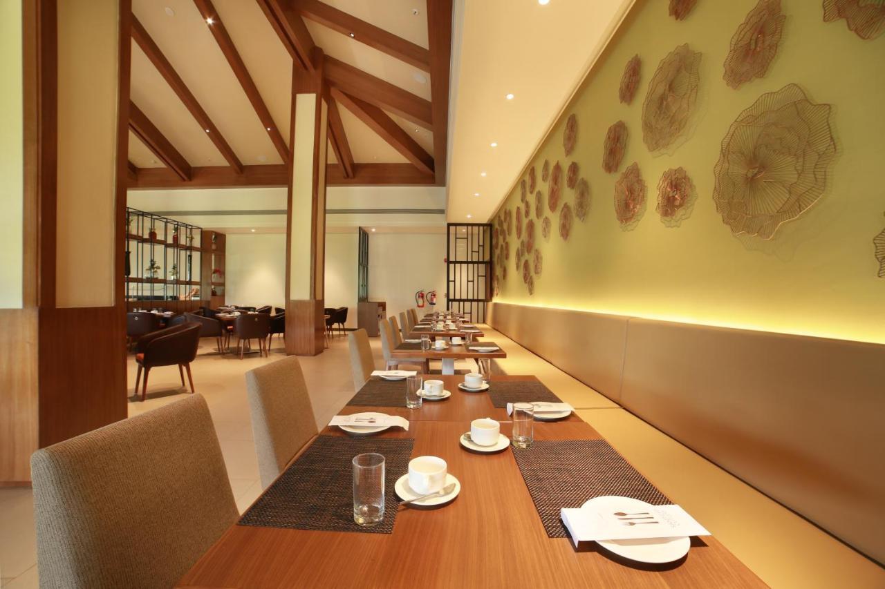 Club Mahindra Assonora Hotel Exterior photo